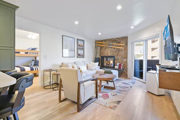 Newly Remodeled Condo, walk to the Gondola, W102 - Air Conditioner - Image 5