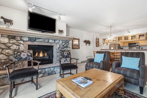 Ski-In/Ski-Out, Resort Amenities, Shuttle| LB306 2 Bedroom - Image 2