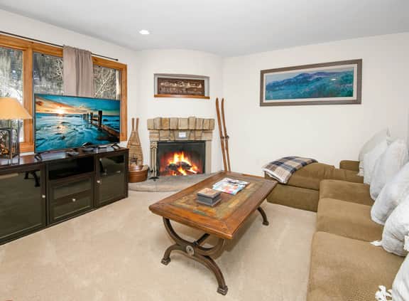 Spacious retreat in East Vail, Near Bus Stop | SW209 - Image 3