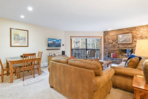 Remodeled, Views, Pool, Hot Tub W206 - Image 2