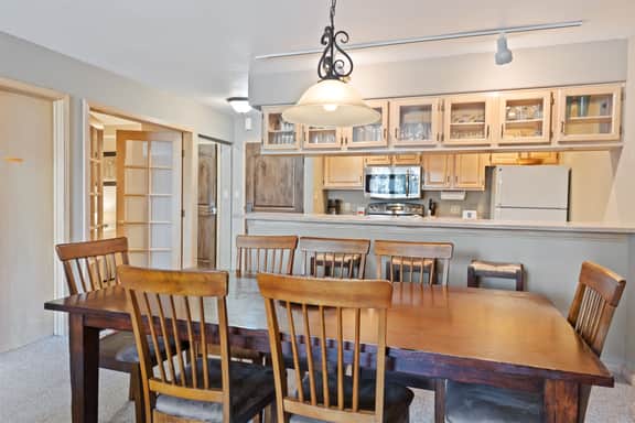 Beaver Creek Ski-In/Ski-Out w/Amenities | LB304 2 Bedroom - Image 5