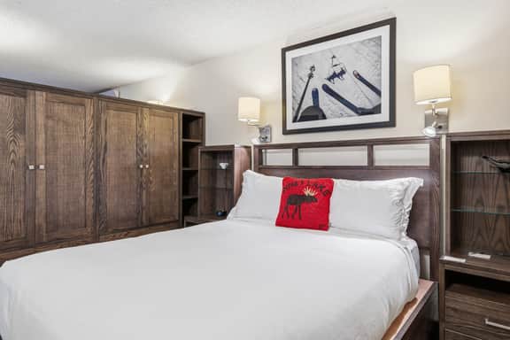Lift House Lodge, Downtown Lionshead Remodeled Studio Condo - Image 5