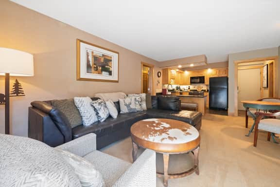 Mtn Condo in Lionshead Village W208 - Image 2
