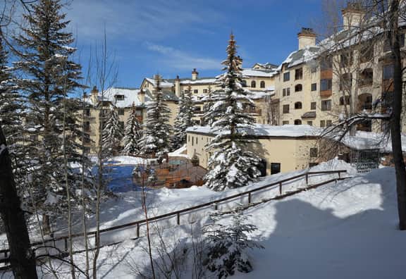 Ski-In/Out Beaver Creek Condo w/Amenities - Image 4