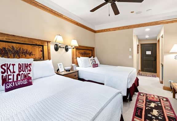 Ski-In/Out Beaver Creek Hotel Room w/Amenities - Image 4