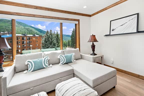 Vail Retreat, Free Shuttle, Fireplace & Mountain Views | SF203 - Image 3