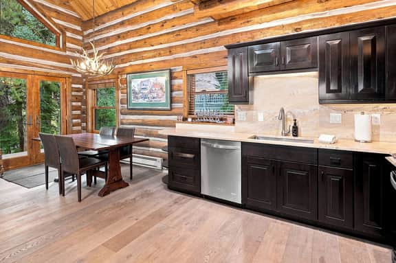 Log Cabin Mountain Retreat in West Vail TCB10 - Image 4