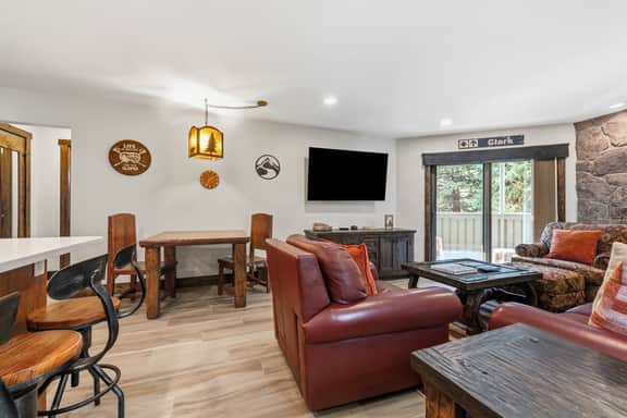 Luxury Condo, Pool, Hot Tub, near Gondola | W108 - Image 5