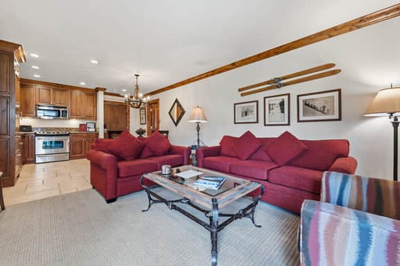 Remodeled Condo Vail Mtn Views | W201 - Image 4