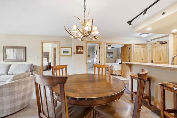 Ski-In/Ski-Out, Pool, Hot Tubs, Fitness Room | LB208 - Image 5