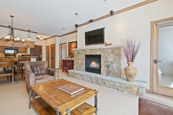 Beaver Creek Slope-Side Luxury | UB207 - Image 1