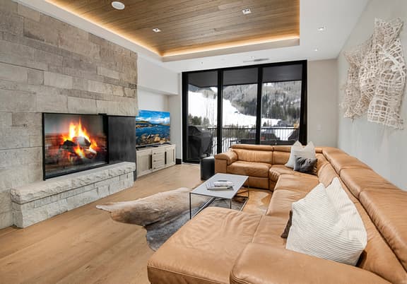 Vail Village Luxury Condo Mtn Views | Altus 305 - Image 1