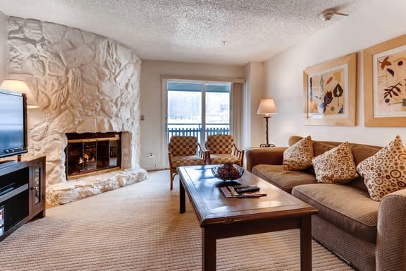 Evergreen Condo between Vail & Lionshead, EV503 - Image 1