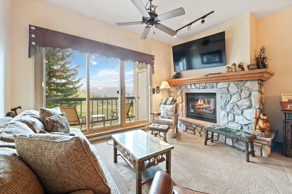 Beaver Creek Ski-In/Ski-Out w/Mountain Views | LB109 - Image 1