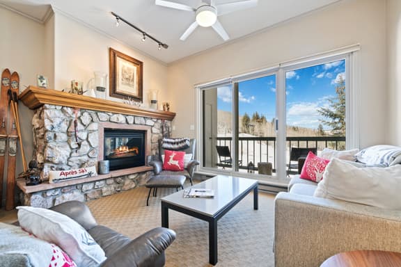 Ski-In/Ski-Out, Pool, Hot Tubs, Fitness Room | LB111 - Image 1