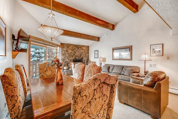 Large top-floor Vail Condo with Views | W405 - Image 1