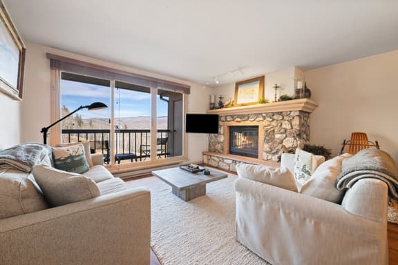 Luxury Amenities, Beaver Creek Ski-In/Ski-Out| LB403 - Image 1