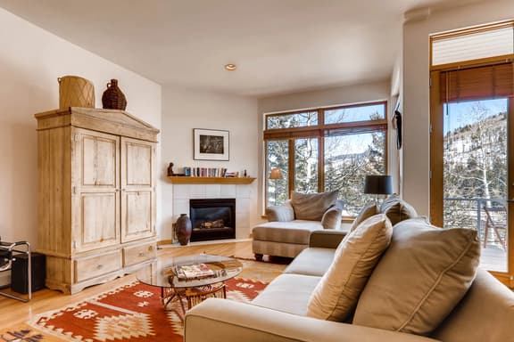 Views, Bright Spacious Vail Villa, SAV4B - Image 1