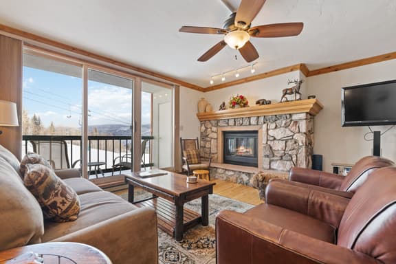 Exclusive Slopeside w/Heated Pool & Hot Tubs | LB203 - Image 1