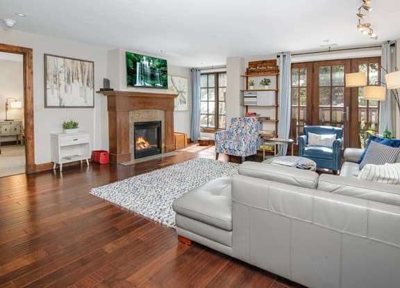 Beaver Creek Platinum Condo w/Amenities | AA301 - Image 1