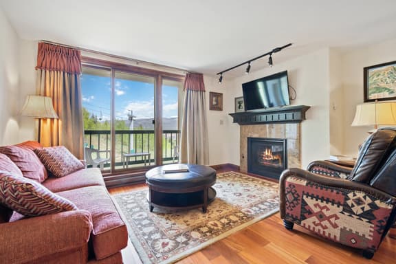 Luxury Amenities, Beaver Creek Ski-In/Ski-Out | LB303 2 Bedroom condo - Image 1