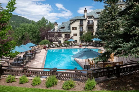 Ski-In/Out Beaver Creek Hotel Room w/Amenities - Image 1