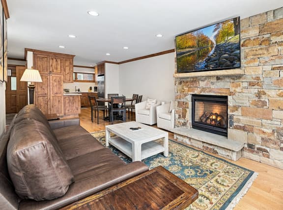 Vail Retreat, Free Shuttle, Fireplace & Mountain Views | SF203 - Image 1